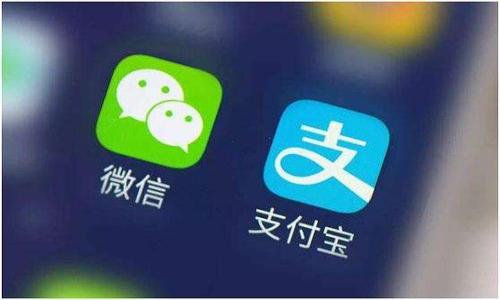 数字货币是指一种以数字形式存在的货币，它不依赖于物理实体（如纸币或硬币），而是通过电子方式进行交易和存储。数字货币的出现通常是为了提高交易的效率、降低成本并适应数字化经济的发展。它可以分为几种类型，包括传统的电子货币（如银行存款）、加密货币（如比特币、以太坊）和中央银行数字货币（CBDC）。

### 数字货币的种类
1. **加密货币**：使用密码学技术来保障交易安全和控制新货币的生成，如比特币和以太坊。
2. **中央银行数字货币（CBDC）**：由国家中央银行发行的数字货币，旨在替代或补充法定货币。
3. **稳定币**：与某种资产（如法定货币或黄金）挂钩，以降低价格波动。

### 数字货币的特点
- **去中心化**：许多数字货币不受单一实体控制。
- **全球性**：数字货币可以跨地域，无需中介进行国际交易。
- **即时性**：交易一般在短时间内完成，几乎没有延迟。

### 数字货币的优势
- **交易成本低**：消除或减少传统银行的交易费用。
- **安全性高**：利用区块链技术，提高了交易的透明度和安全性。
- **用户隐私保护**：在某些情况下，用户的身份可以保持匿名。

### 数字货币的挑战
- **波动性**：部分数字货币价格不稳定，风险较高。
- **监管问题**：各国对数字货币的监管政策存在差异，增加了不确定性。
- **技术障碍**：普通用户可能对区块链等技术了解有限，影响使用。

随着数字经济的发展，数字货币的使用在日常生活中的潜力越来越大。